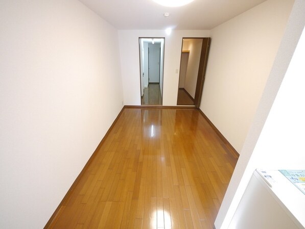 フィフスフロンティアの物件内観写真